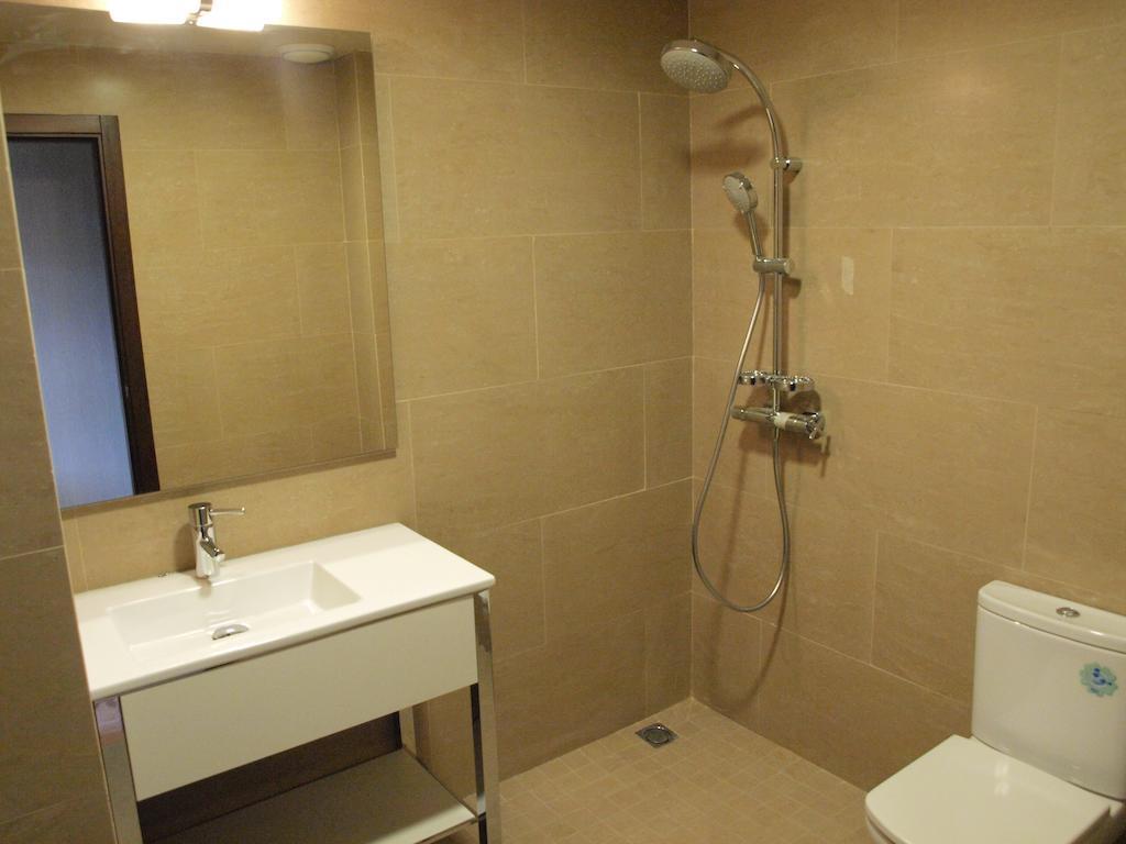Hotel Dinastia à Getafe Extérieur photo