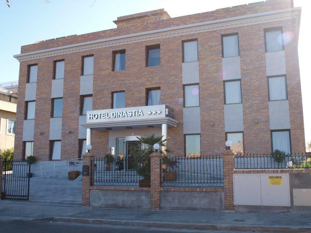 Hotel Dinastia à Getafe Extérieur photo